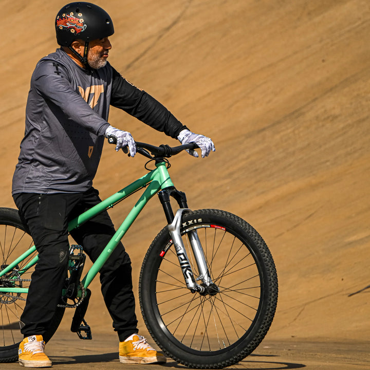 Casco Pro Tec Low Pro Certificado Steve Caballero