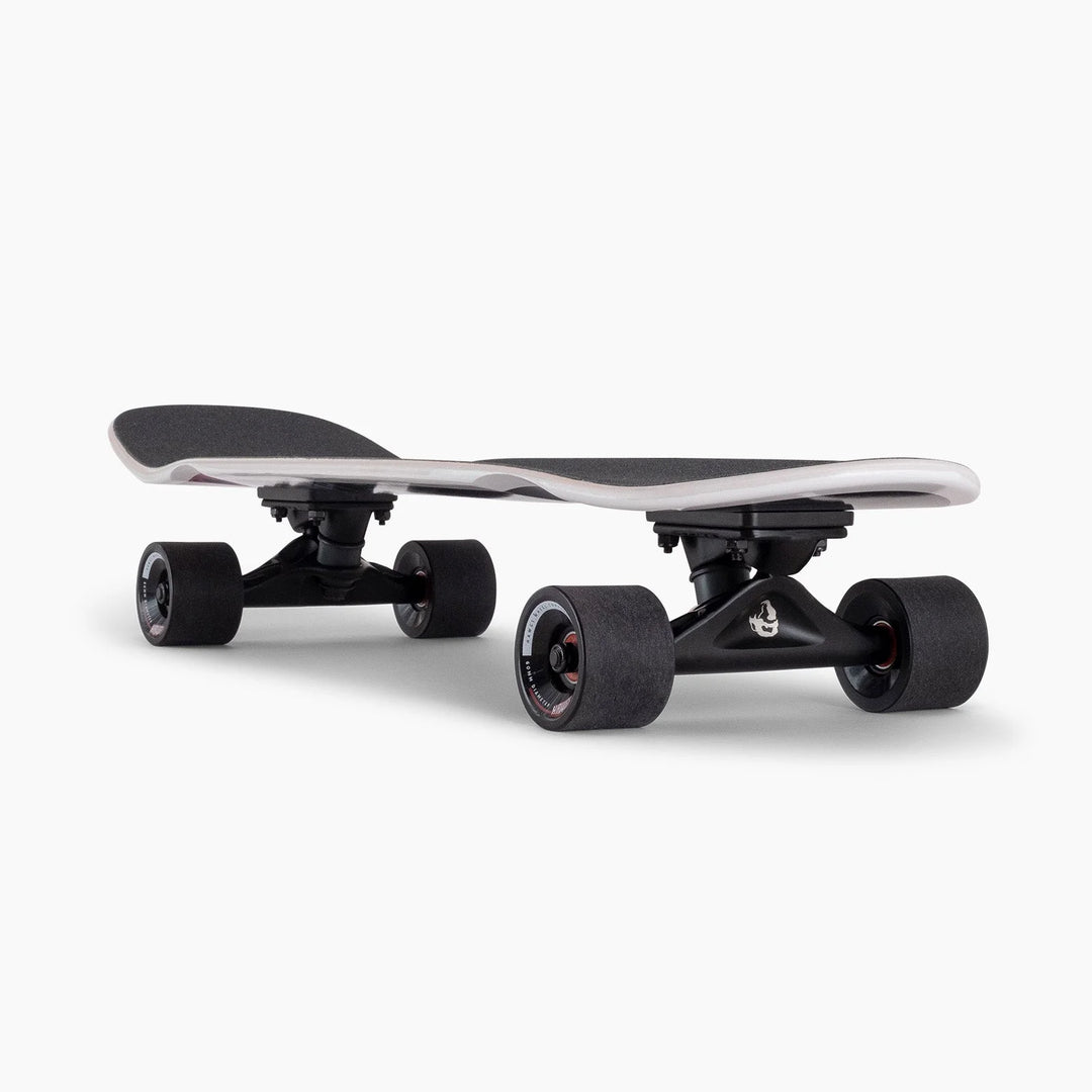 Patineta Landyachtz Dinghy Blunt Tropical Night 8.6" X 28.5"