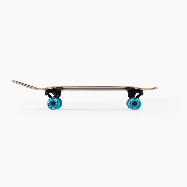 Patineta Landyachtz Tugbo Light Peack Carve 9.25" X 30"