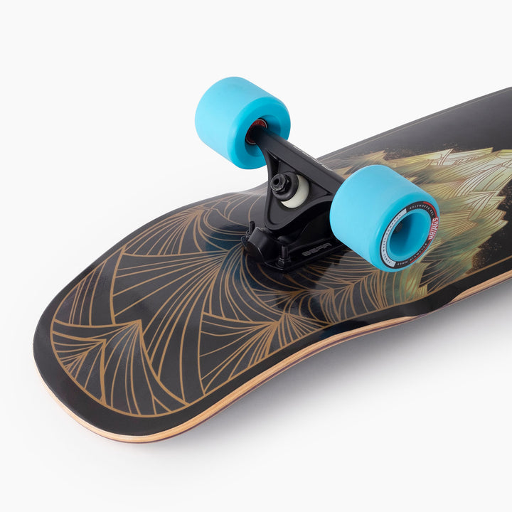 Patineta Landyachtz Tugbo Light Peack Carve 9.25" X 30"
